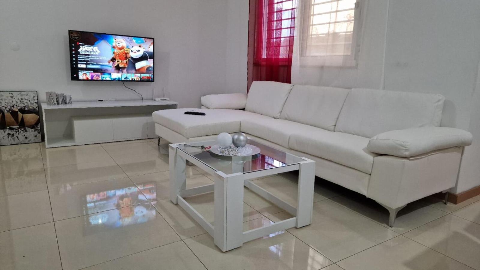 Casa De Ferias Com 2 Quartos Ou Aluguer Diaria Praia Esterno foto